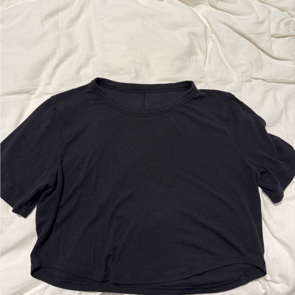 Lululemon crop top